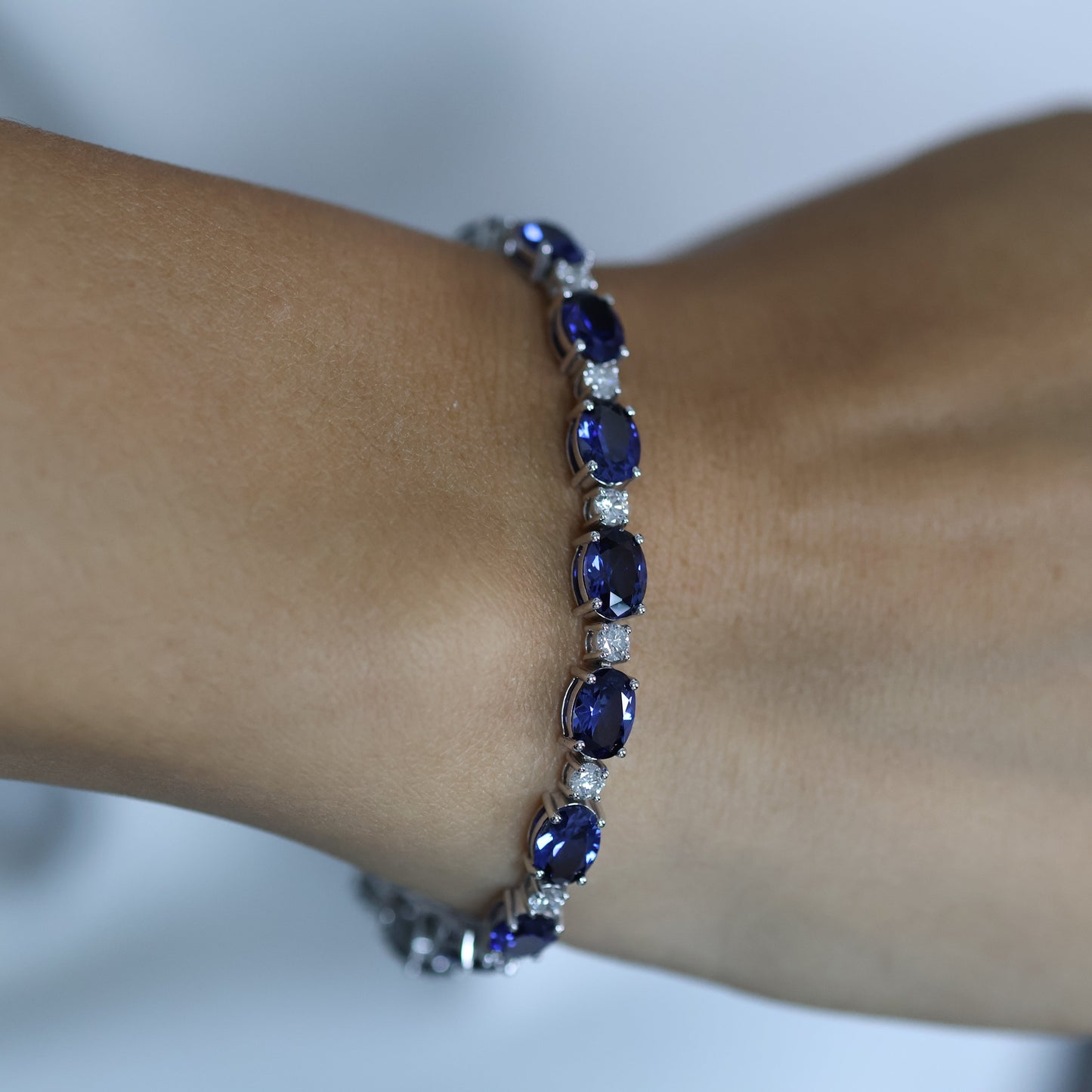 16.5 Ct Natural Diamond & Oval Cut Blue Lab Sapphire Stones Tennis Bracelet - Helodia Jewelry