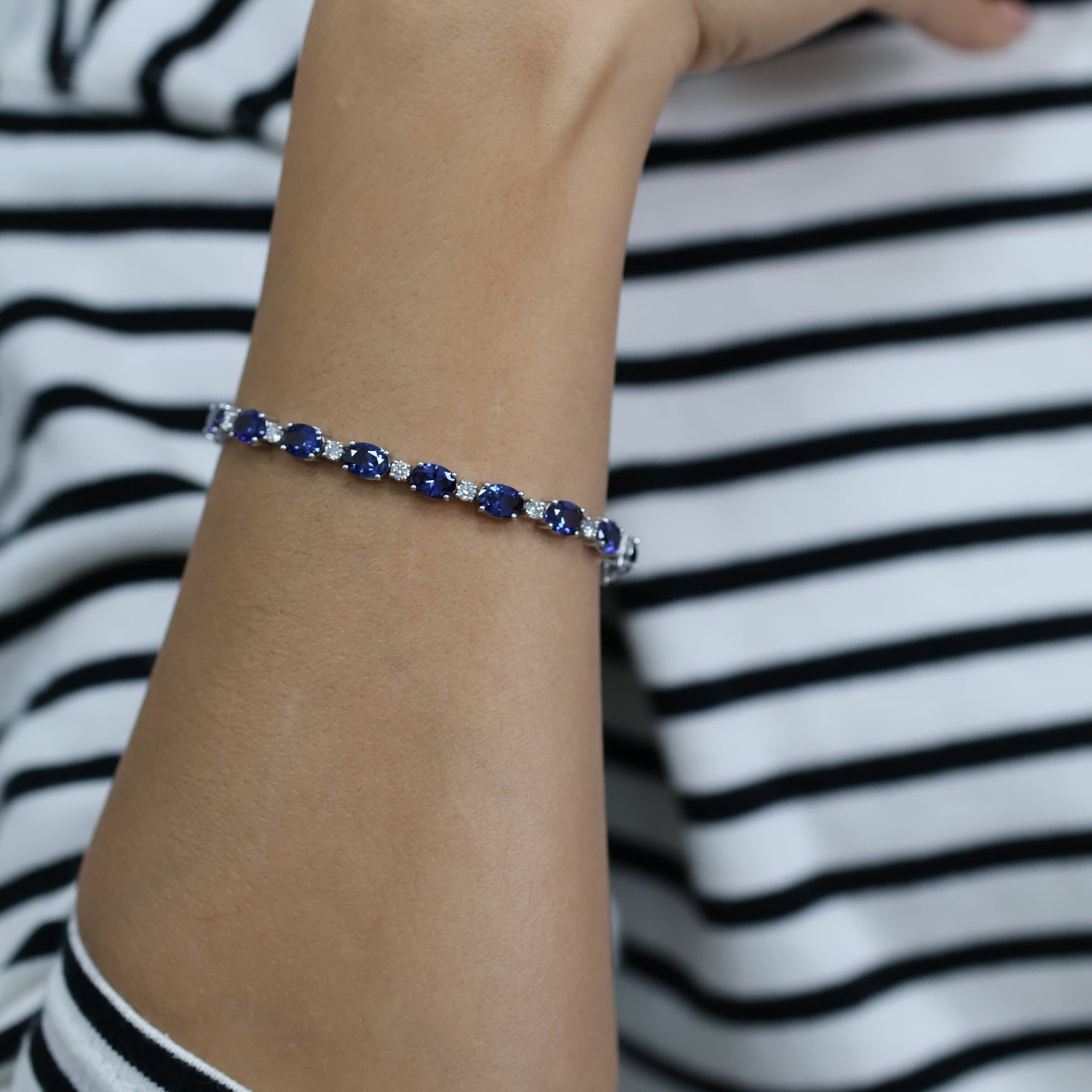 16.5 Ct Natural Diamond & Oval Cut Blue Lab Sapphire Stones Tennis Bracelet - Helodia Jewelry
