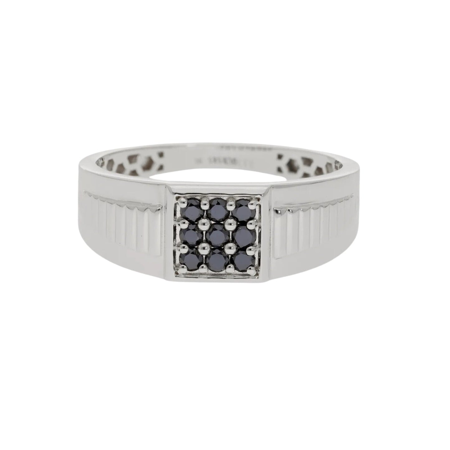 0.30 Ct Natural Diamond Vanguard Ring - Helodia Jewelry
